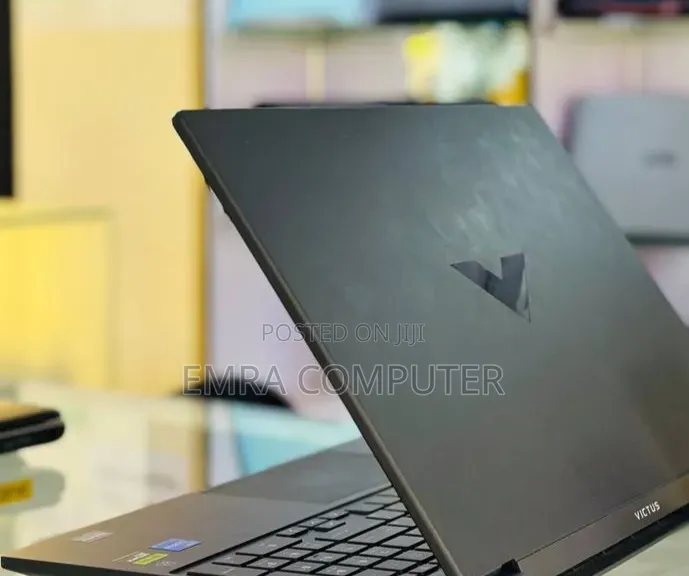 New Laptop HP 16GB Intel Core i5 SSD 512GB