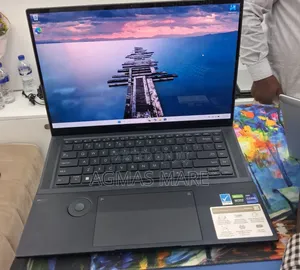 New Laptop Asus Zenbook 15 OLED 32GB Intel Core i9 SSD 1T