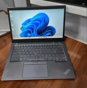 New Laptop Lenovo ThinkPad T14s Gen 2 16GB Intel Core i7 SSD 512GB