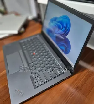 New Laptop Lenovo ThinkPad T14s Gen 2 16GB Intel Core i7 SSD 512GB