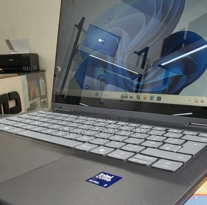New Laptop Lenovo 16GB Intel Core Ultra 7 SSD 1T