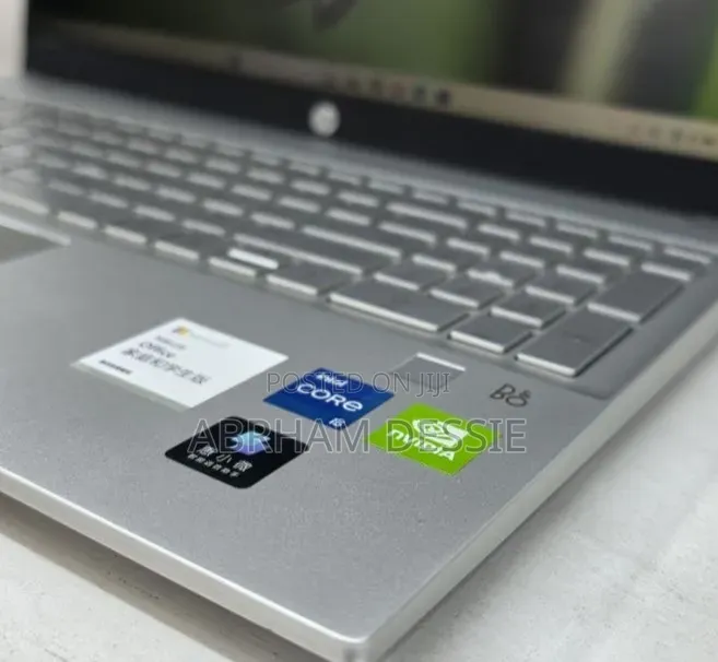 New Laptop HP 16GB Intel Core i5 SSD 512GB
