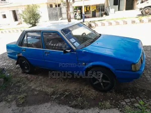 Toyota Corolla 1.3 1984 Blue