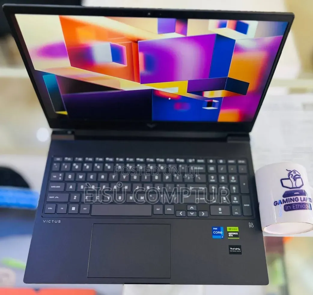 New Laptop HP Victus 15 16GB Intel Core i7 SSD 512GB