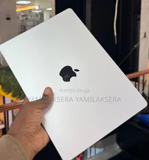 New Laptop Apple MacBook Pro 2021 M1 16GB Apple M1 Pro SSD 512GB