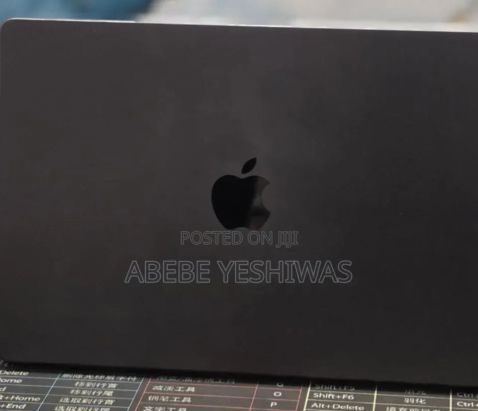 New Laptop Apple MacBook Pro 2024 M4 Pro 16GB Apple M4 Pro SSD 512GB