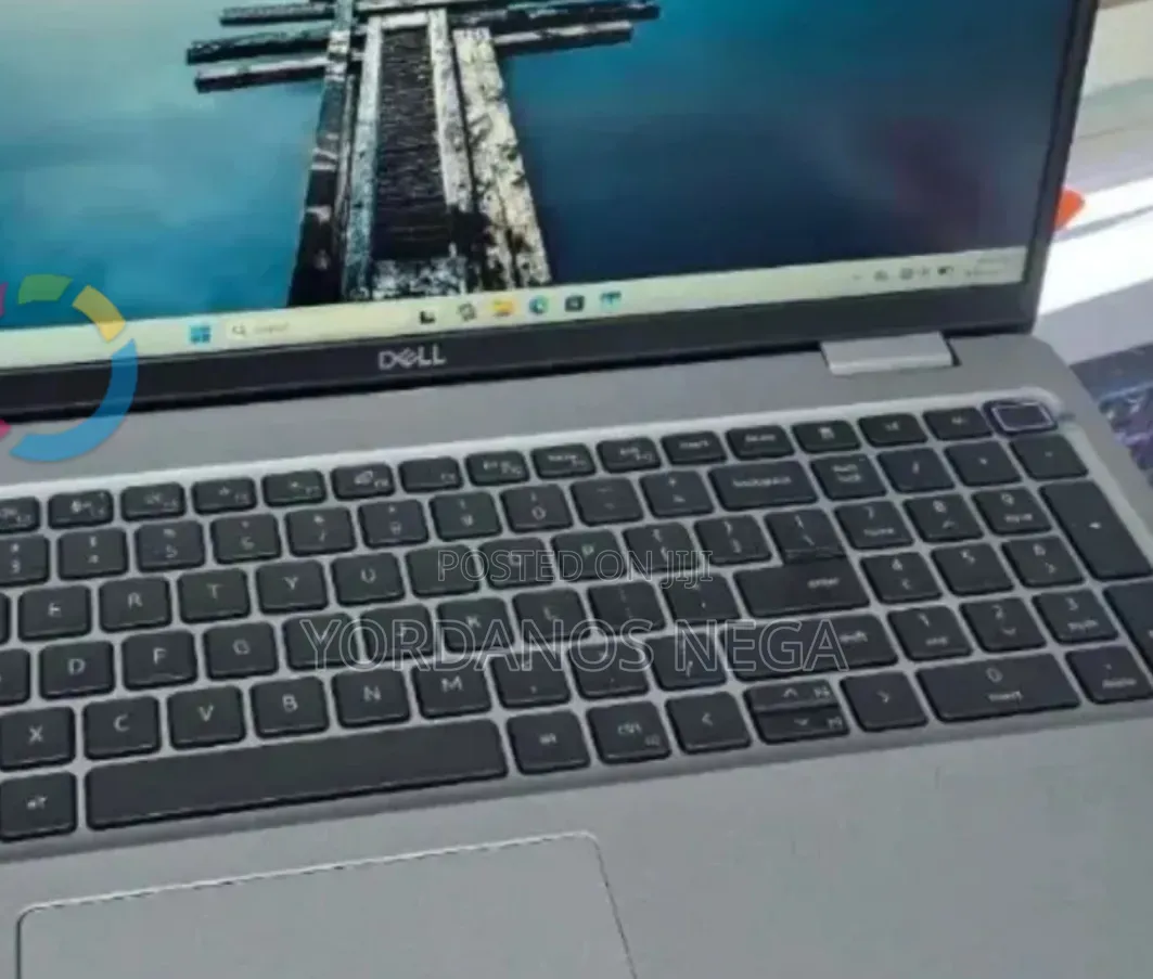 New Laptop Dell Latitude 15 3560 8GB Intel Core i7 SSD 512GB