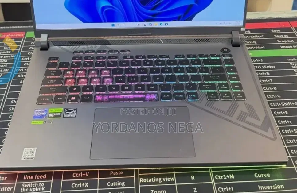 New Laptop Asus ROG Strix G16 G614 16GB Intel Core i9 SSD 1T