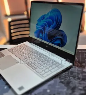 New Laptop Dell Inspiron 15 16GB Intel Core i5 SSD 1T