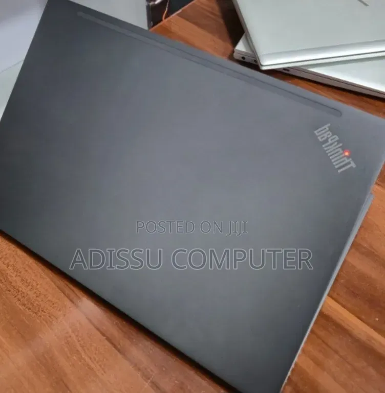 New Laptop Lenovo ThinkPad T14s Gen 2 16GB Intel Core i7 SSD 512GB