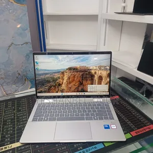 New Laptop HP Envy x360 16GB Intel Core 7 SSD 1T