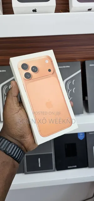 New Apple iPhone 17 Pro Max 256 GB Orange