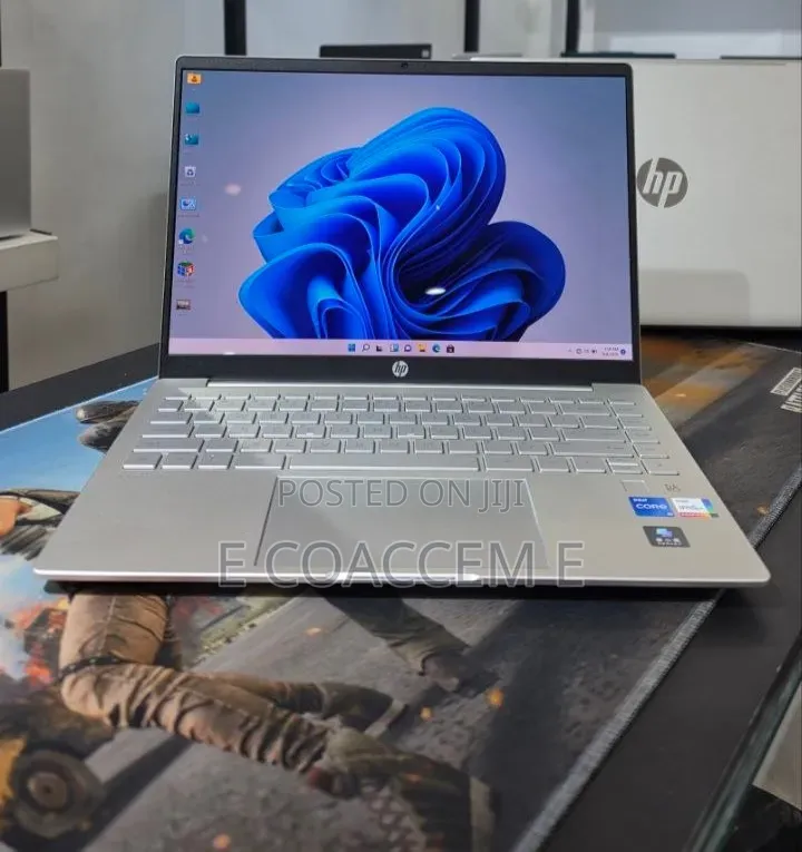 New Laptop HP Pavilion 14 16GB Intel Core i5 SSD 512GB