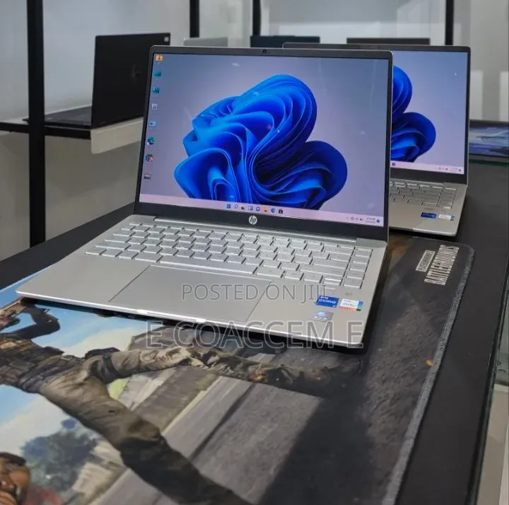 New Laptop HP Pavilion 14 16GB Intel Core i5 SSD 512GB