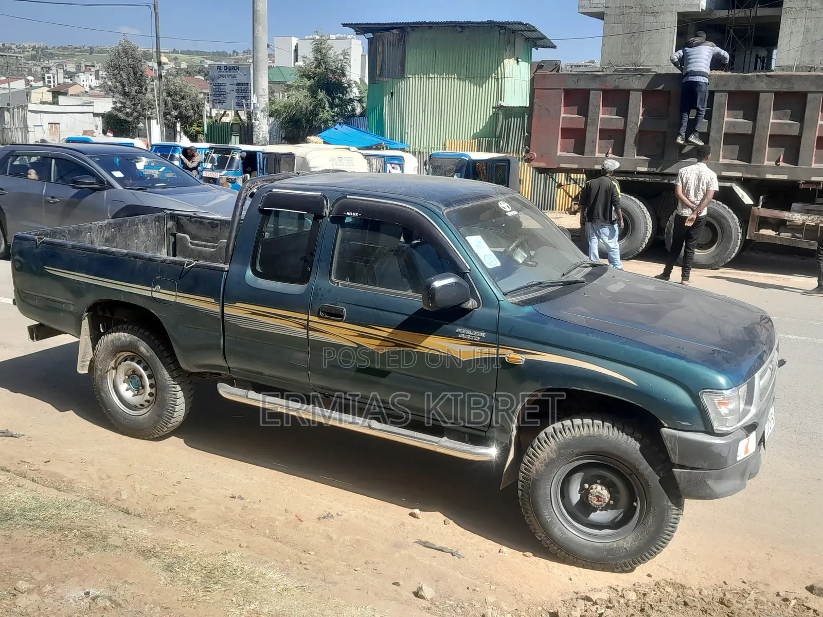 Toyota Hilux 2000 Green