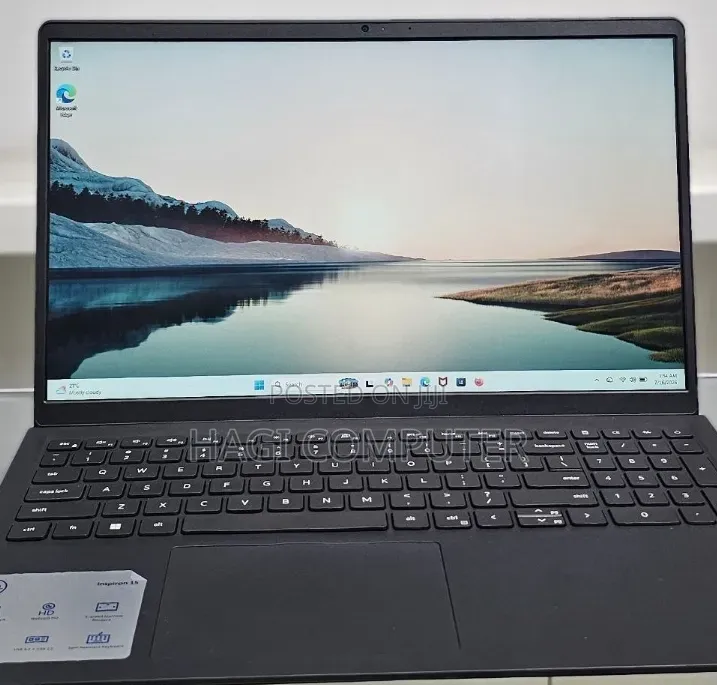 New Laptop Dell Inspiron 15 16GB Intel Core i7 SSD 512GB