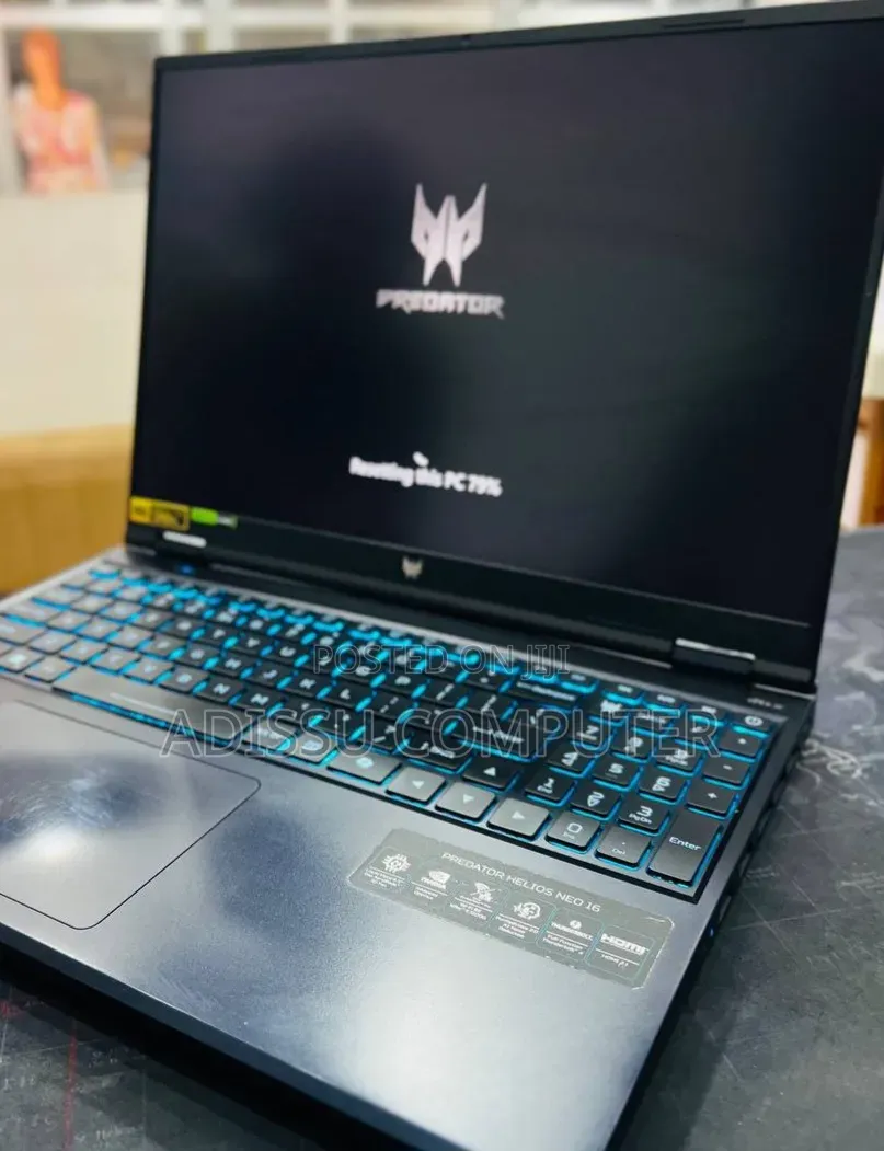 New Laptop Acer Predator Helios Neo 16 16GB Intel Core i9 SSD 1T