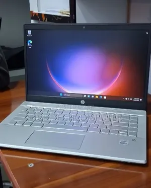 New Laptop HP Pavilion 14 8GB Intel Core i5 SSD 512GB