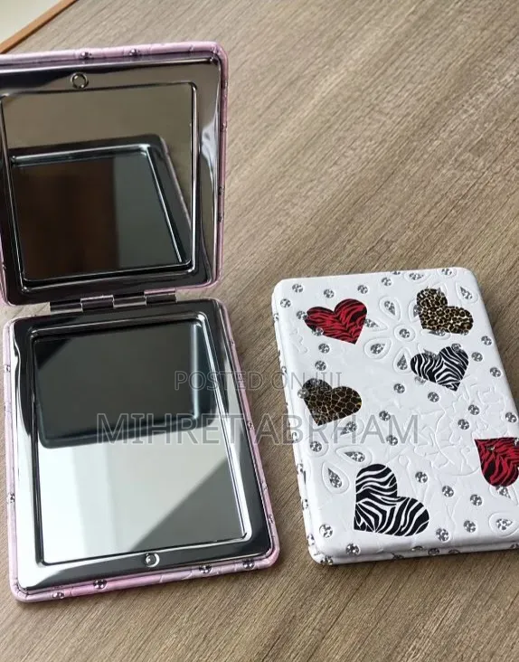 Mini Mirror