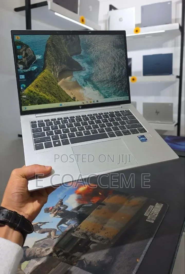 New Laptop HP Pavilion 14 16GB Intel Core i7 SSD 512GB