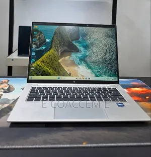 New Laptop HP Pavilion 14 16GB Intel Core i7 SSD 512GB