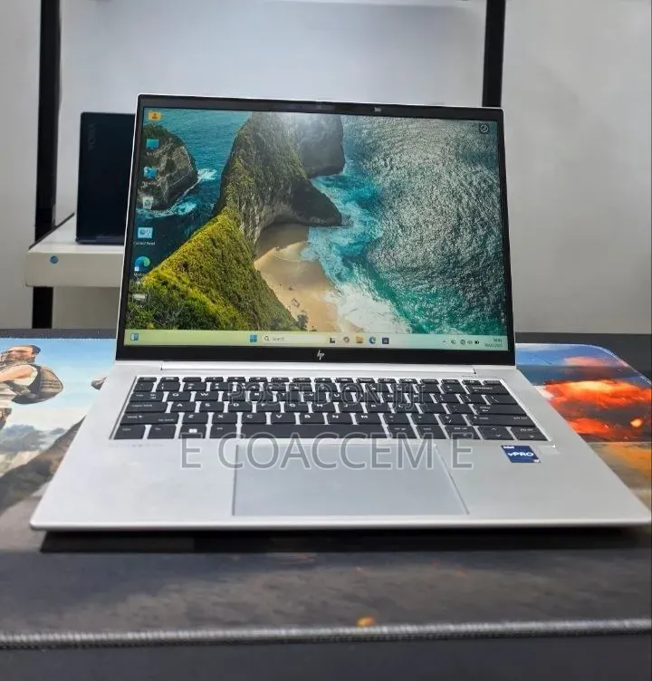 New Laptop HP Pavilion 14 16GB Intel Core i7 SSD 512GB