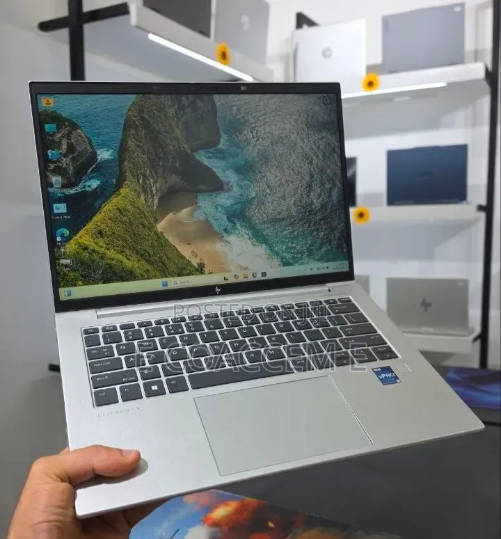 New Laptop HP Pavilion 14 16GB Intel Core i7 SSD 512GB
