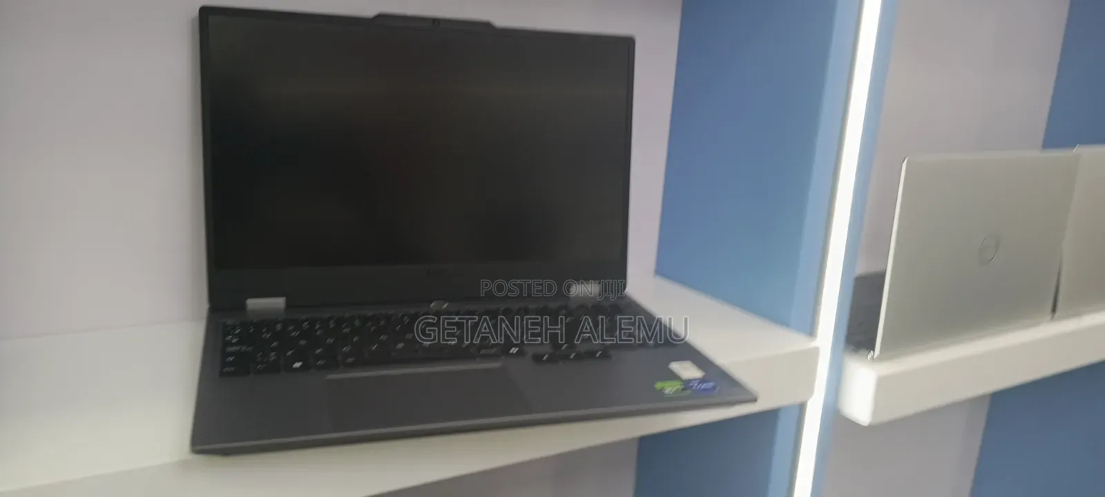 New Laptop Lenovo LOQ 15AHP10 16GB Intel Core i5 SSD 512GB