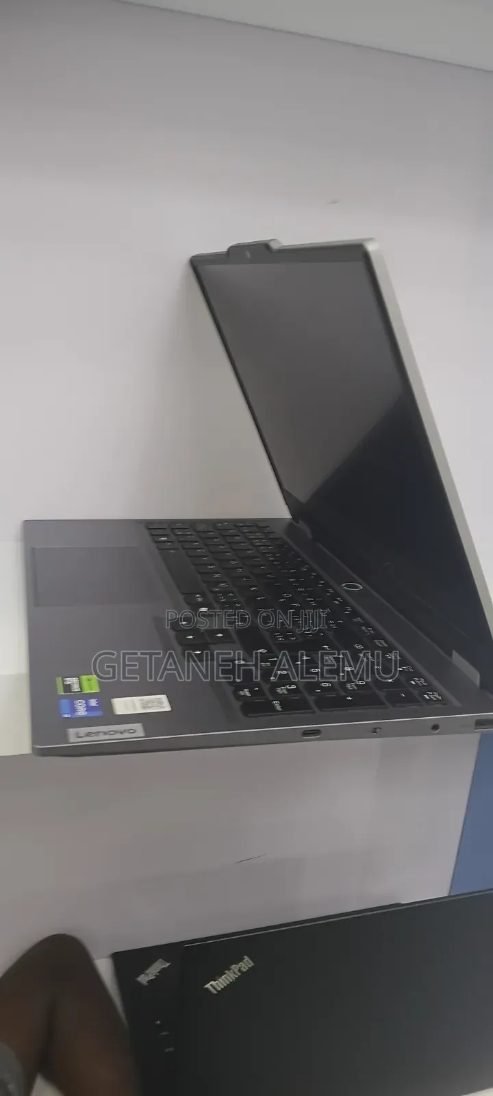 New Laptop Lenovo LOQ 15AHP10 16GB Intel Core i5 SSD 512GB