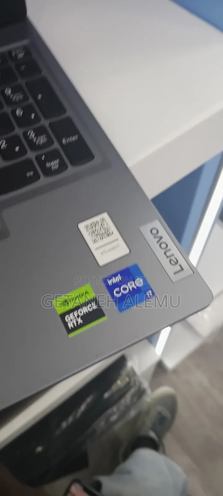 New Laptop Lenovo LOQ 15AHP10 16GB Intel Core i5 SSD 512GB