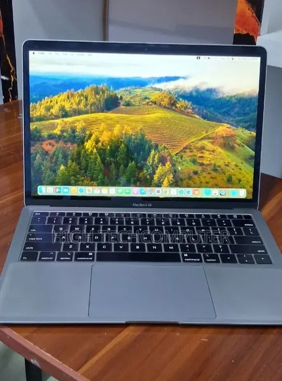 New Laptop Apple MacBook Air 2019 8GB Intel Core i5 SSD 128GB
