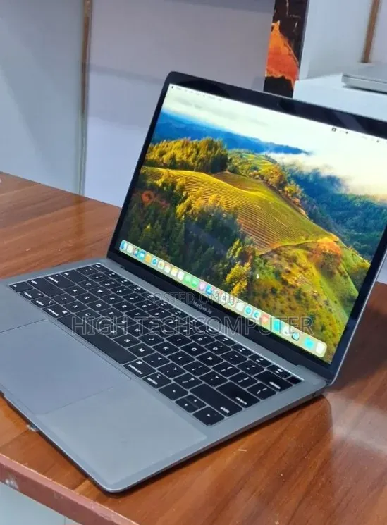 New Laptop Apple MacBook Air 2019 8GB Intel Core i5 SSD 128GB