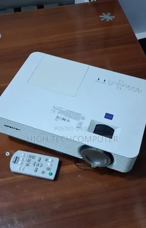 Sony Projector
Model Name VPL-Dx220
Hardware Interface VGA