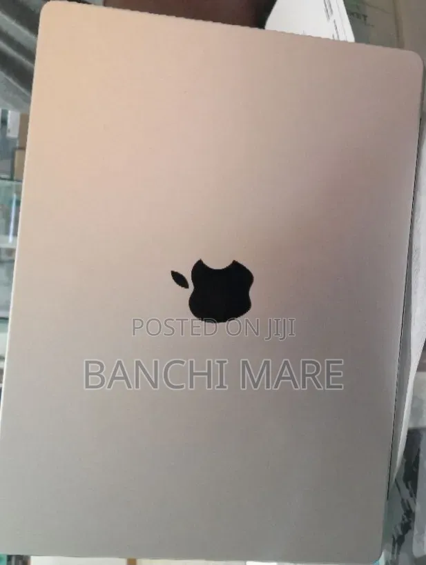 New Laptop Apple MacBook Pro 2024 M4 Pro 24GB Apple M4 Pro SSD 512GB