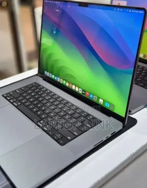 New Laptop Apple MacBook Pro 2021 M1 32GB Apple M1 Pro SSD 512GB
