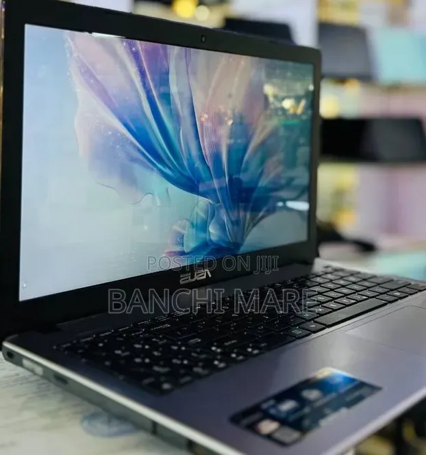New Laptop Asus R510JX 8GB Intel Core i5 HDD 500GB