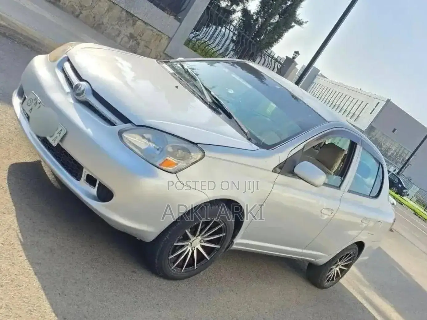 Toyota Platz 2005 Silver