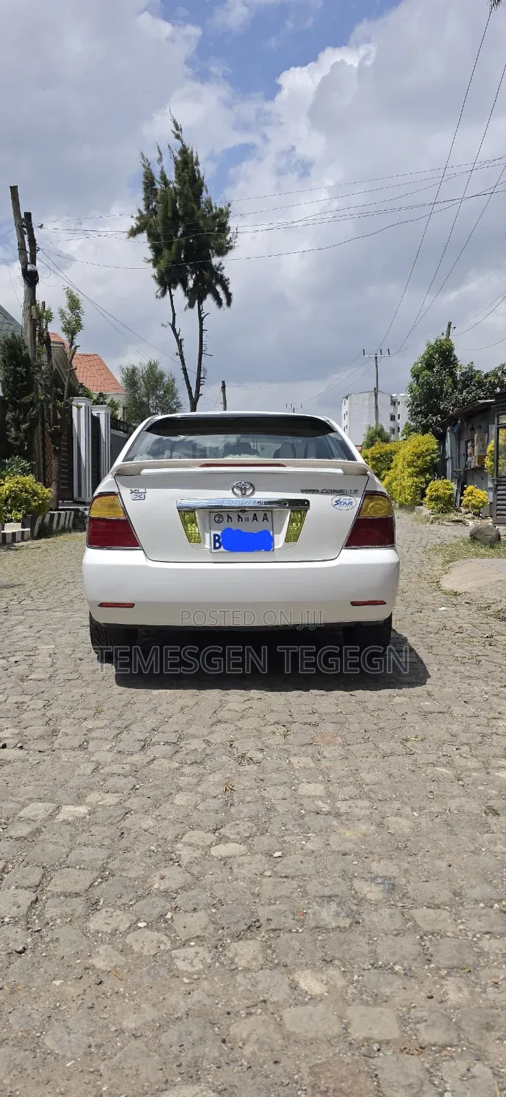 Toyota Corolla 2007 White
