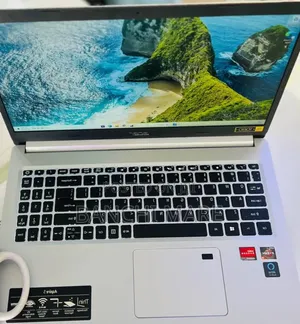 New Laptop Acer Aspire 5 4GB AMD Ryzen 3 SSD 128GB