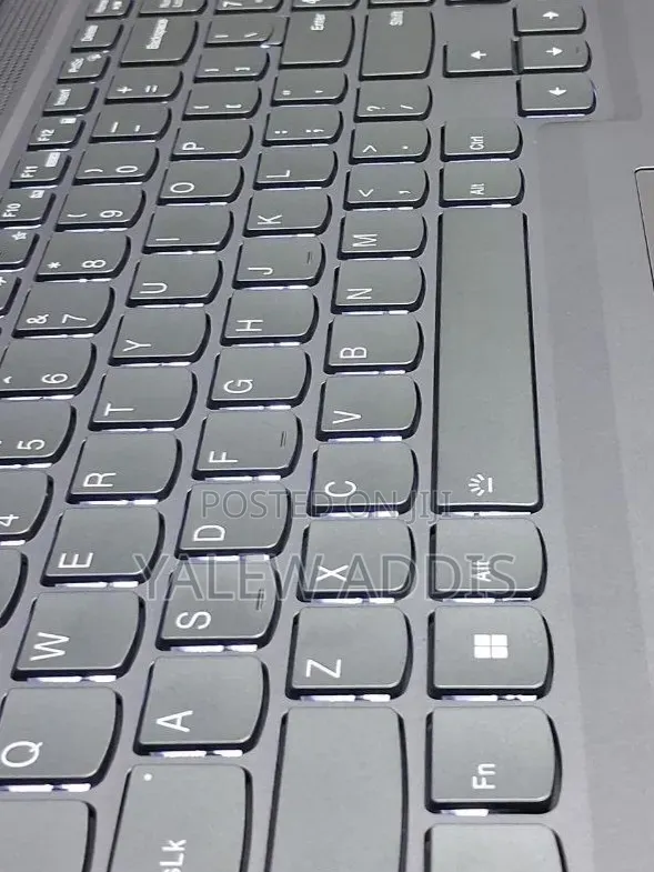 New Laptop Lenovo Legion 5 16GB AMD Ryzen 7 SSD 1T