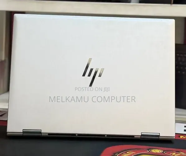 New Laptop HP EliteBook 830 G9 16GB Intel Core i7 SSD 512GB
