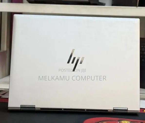 New Laptop HP EliteBook 830 G9 16GB Intel Core i7 SSD 512GB