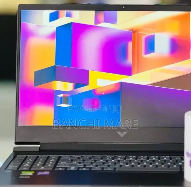 New Laptop HP Victus 16 16GB Intel Core i7 SSD 512GB