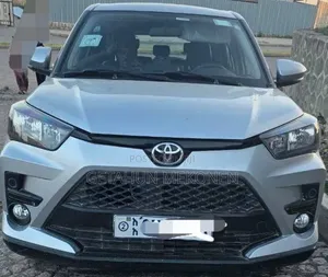 Toyota Raize 2023 Silver