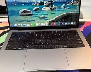 New Laptop Apple MacBook Pro 2023 M3 8GB Apple M3 SSD 512GB