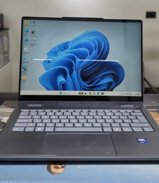 New Laptop Lenovo Yoga Slim 7 16GB Intel Core Ultra 7 SSD 1T