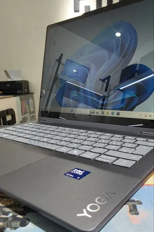 New Laptop Lenovo Yoga Slim 7 16GB Intel Core Ultra 7 SSD 1T