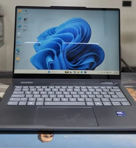 New Laptop Lenovo Yoga Slim 7 16GB Intel Core Ultra 7 SSD 1T