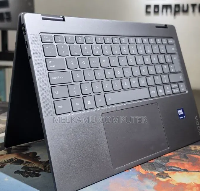 New Laptop Lenovo Yoga Slim 7 16GB Intel Core Ultra 7 SSD 1T
