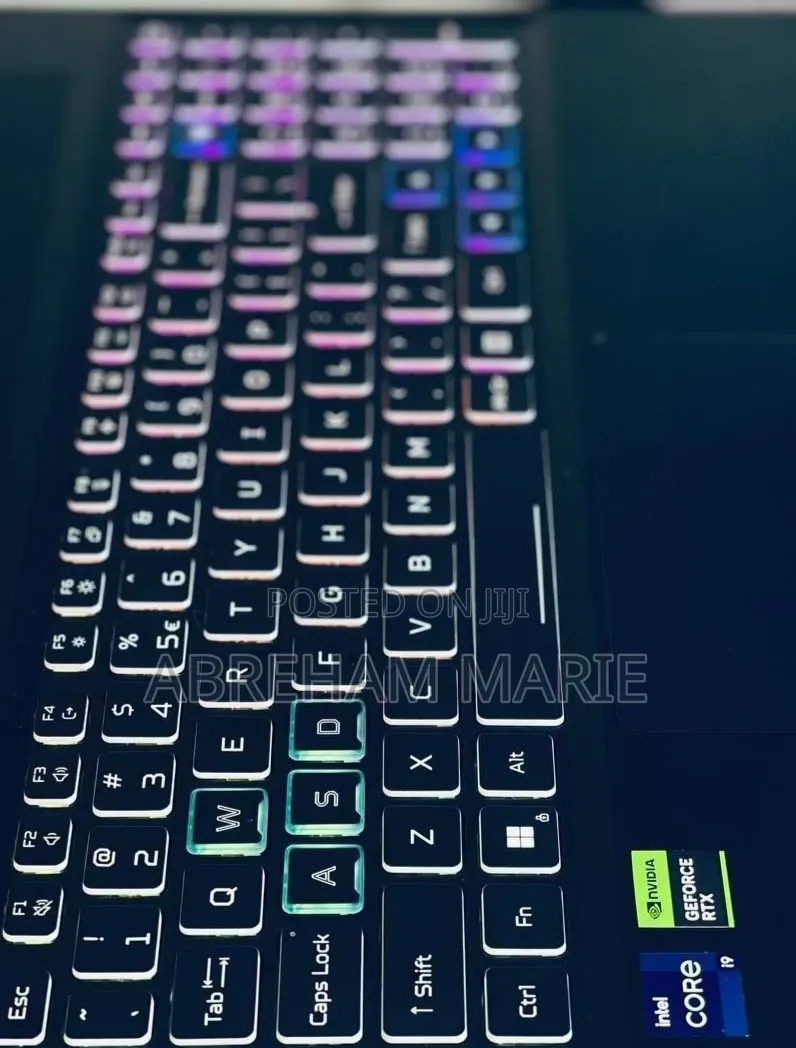 New Laptop Acer Predator Helios Neo 16 16GB Intel Core i7 SSD 1T